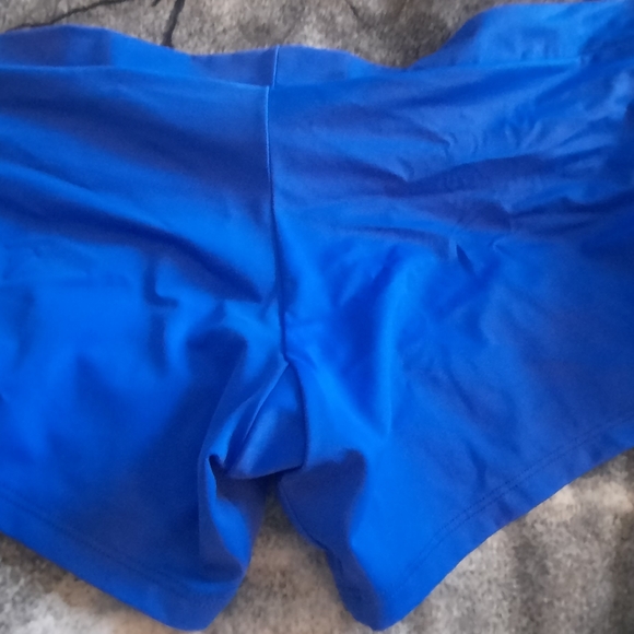 Fused tie swim shorts - Picture 2 of 3